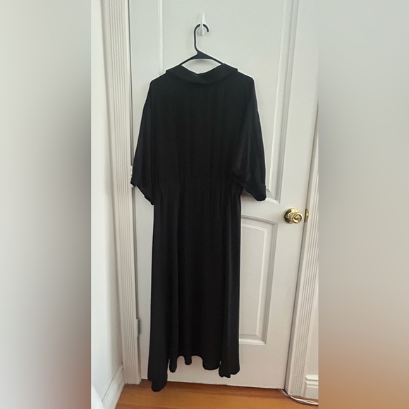 ASOS DESIGN Button through elastic waist midi shirt dress black - Picture 2 of 4